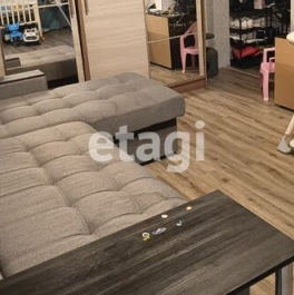 Продажа 2-комн квартиры на вторичном рынке ул Антоновская,  д. 4