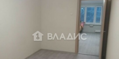 3-комн квартира ул Конёнкова,  д. 11Б