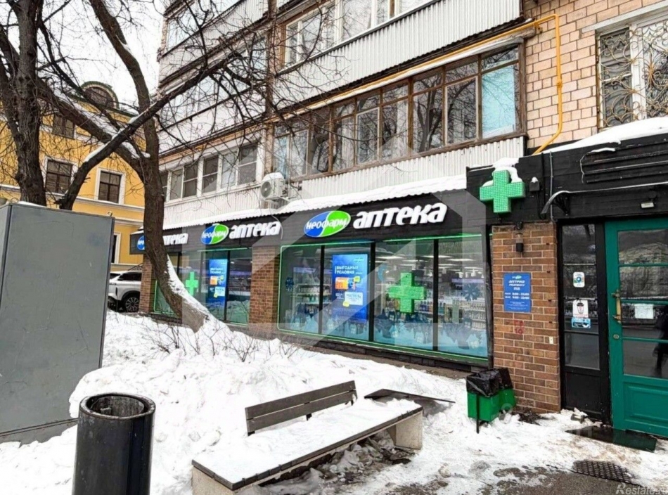 Продажа торгового помещения Цветной б-р,  д. 20/1