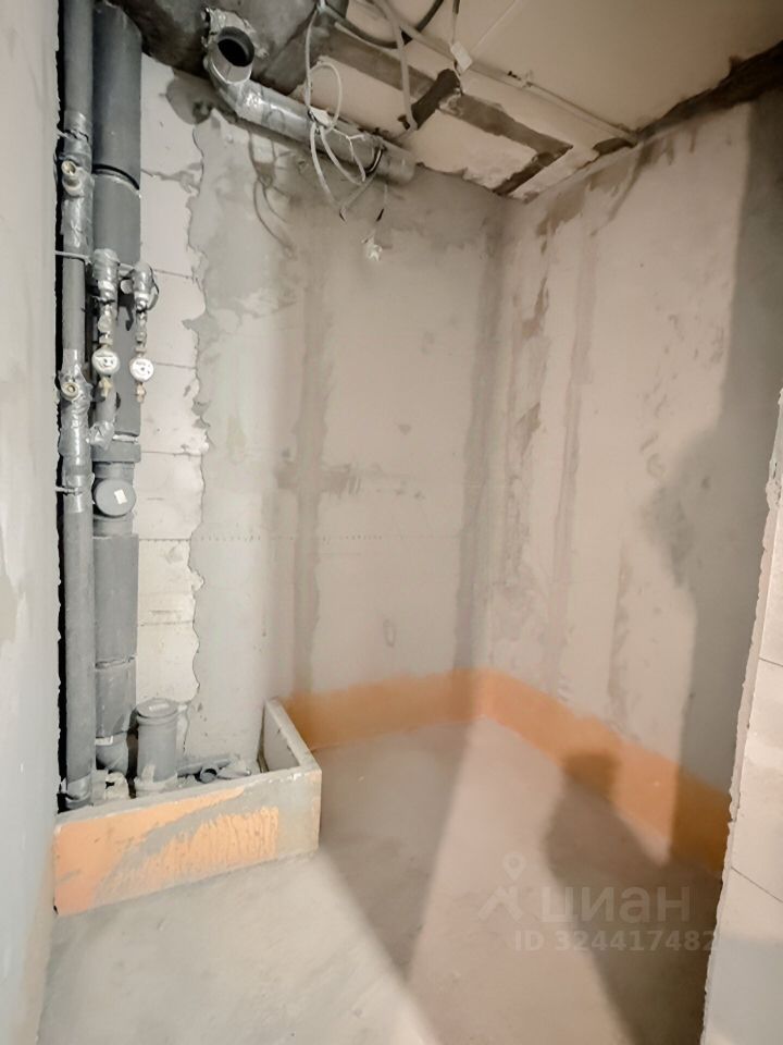 Продажа 1-комн квартиры на вторичном рынке улица Короленко,  д. 5А