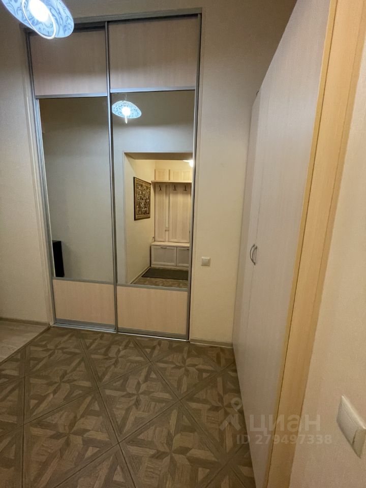 Аренда 2-комн квартиры на вторичном рынке Докукина ул,  д. 7к1