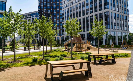 Продажа 3-комн квартиры на вторичном рынке проспект Генерала Дорохова,  д. 39 к1А