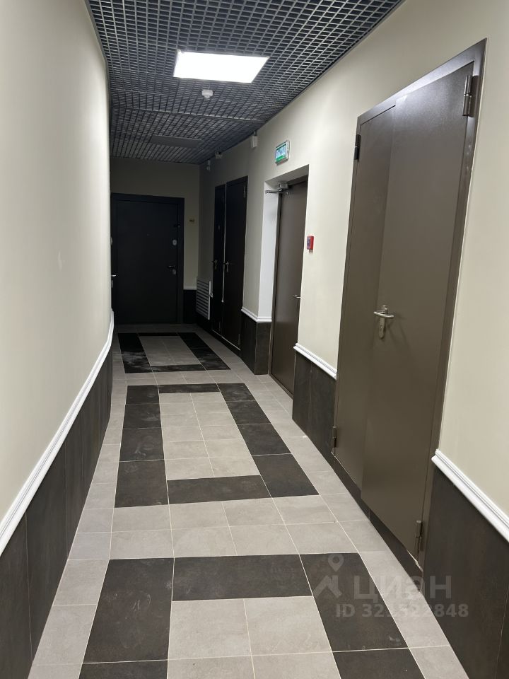 Продажа 2-комн квартиры на вторичном рынке пос. Развилка, проезд Римский, 15