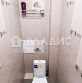 Продажа 2-комн квартиры на вторичном рынке ул Полярников,  д. 5