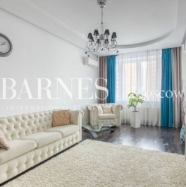 Продажа 2-комн квартиры на вторичном рынке улица Гризодубовой,  д. 2