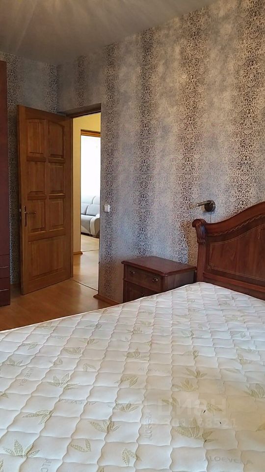 Аренда 3-комн квартиры на вторичном рынке Боровское шоссе, 29С1