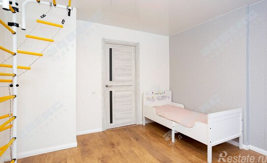 Продажа 2-комн квартиры на вторичном рынке Луначарского пр-кт,  д. 70,  к. 3