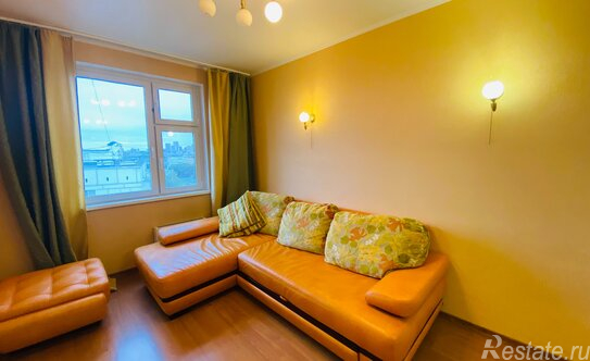 Продажа 2-комн квартиры на вторичном рынке Загородное шоссе,  д. 8,  к. 3