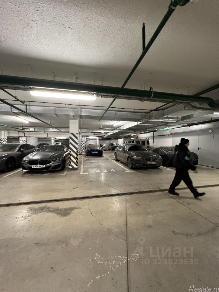 Аренда гаража ул Новоалексеевская,  д. 16,  к. 7