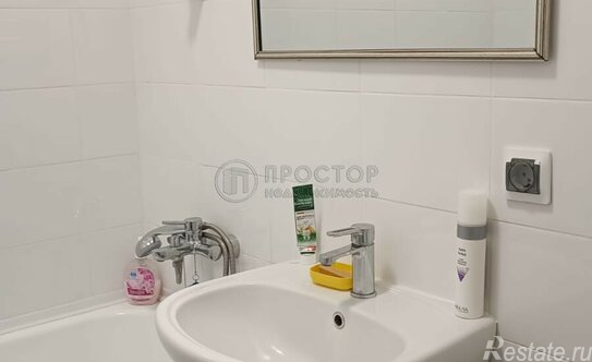 Продажа 1-комн квартиры на вторичном рынке Севастопольский проспект,  д. 79А