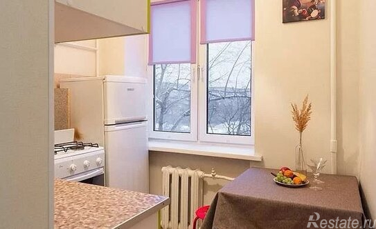 Аренда 2-комн квартиры на вторичном рынке Фрунзенская 2-я ул,  д. 10