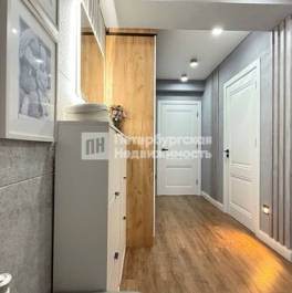 Продажа 2-комн квартиры на вторичном рынке ул Купчинская,  д. 10,  к. 2