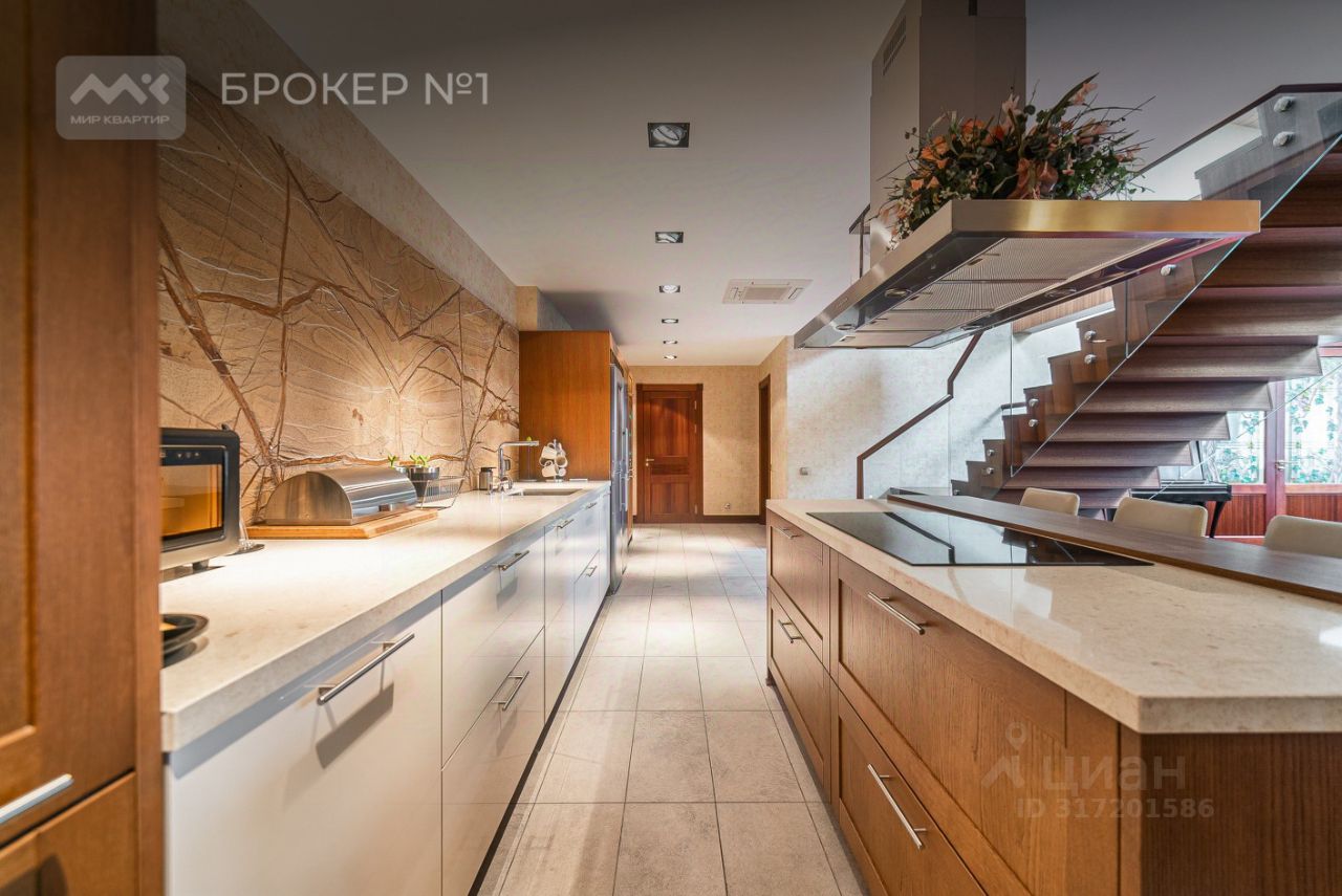 Аренда 4-комн квартиры на вторичном рынке Лиговский проспект, 50к8Ж