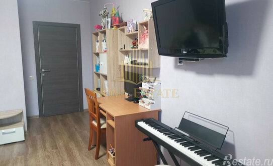 Продажа 2-комн квартиры на вторичном рынке Ветеранов пр-кт,  д. 171,  к. 5