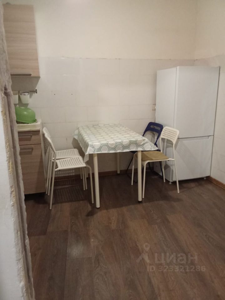 Продажа 2-комн квартиры на вторичном рынке Химки, улица Германа Титова, 3к1