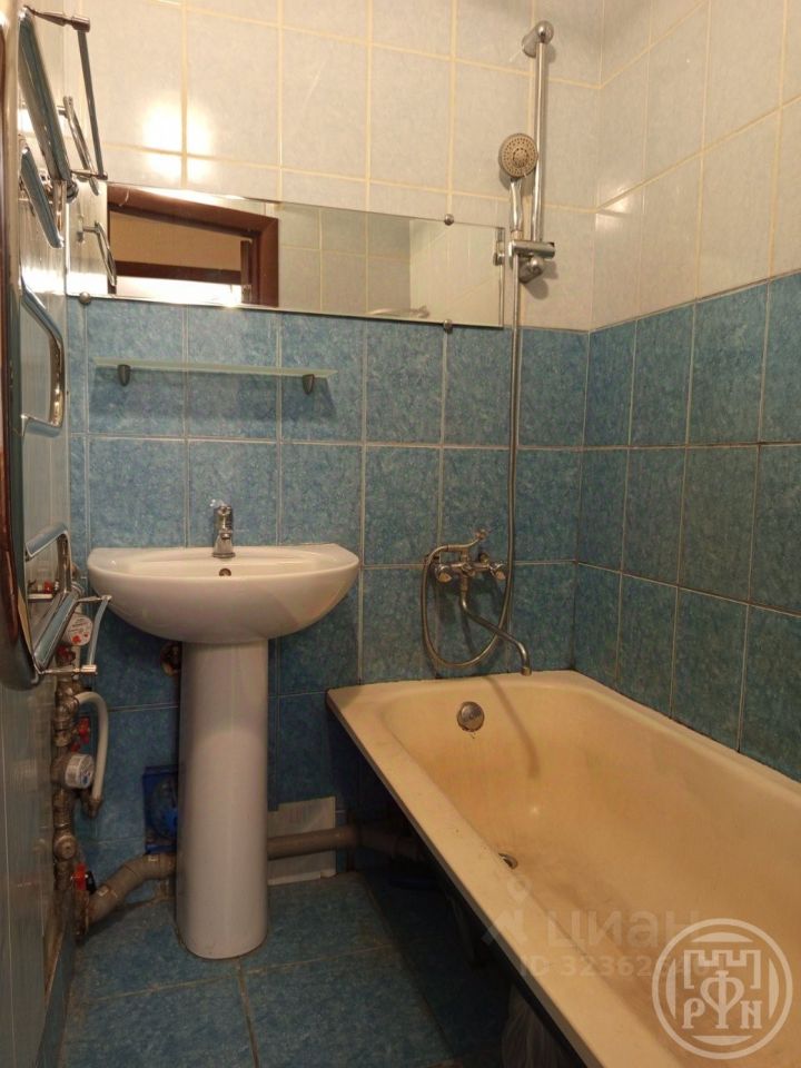 Продажа 1-комн квартиры на вторичном рынке проспект Космонавтов, 21К2