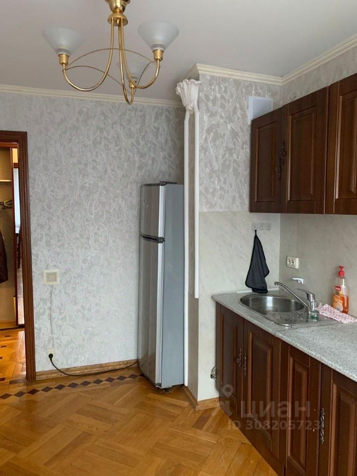 Аренда 3-комн квартиры на вторичном рынке Одинцово, Любы Новоселовой бульвар, 2А