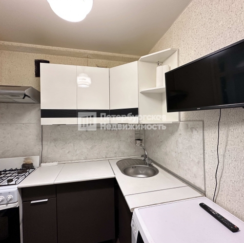 3-комн квартира ул Танкиста Хрустицкого, д 21 к А