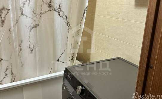 Продажа 1-комн квартиры на вторичном рынке улица Маршала Казакова,  д. 70 к1 с1