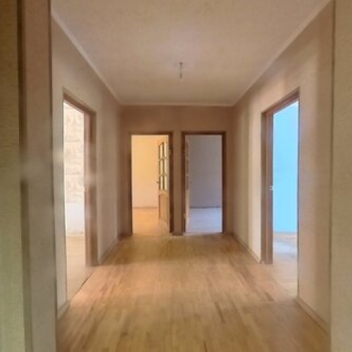 4-комн квартира ул Плеханова,  д. 29,  к. 1