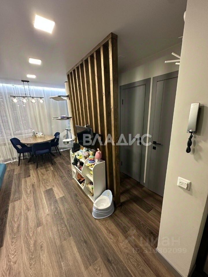 Продажа 2-комн квартиры на вторичном рынке Планерная мкр, 17
