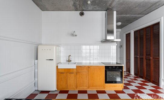 Продажа 1-комн квартиры на вторичном рынке Басманный переулок,  д. 5