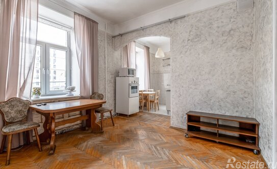 Продажа 2-комн квартиры на вторичном рынке Кутузовский пр-кт