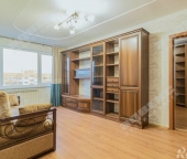 Продать Квартиры вторичка улица Маршала Захарова  17 к2 