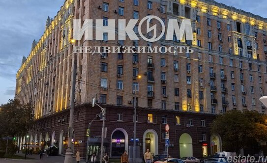 Продажа 2-комн квартиры на вторичном рынке Зубарев переулок