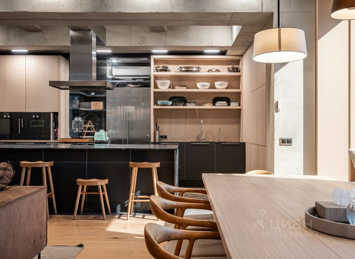 Продажа 4-комн квартиры на вторичном рынке Садовническая набережная, 7