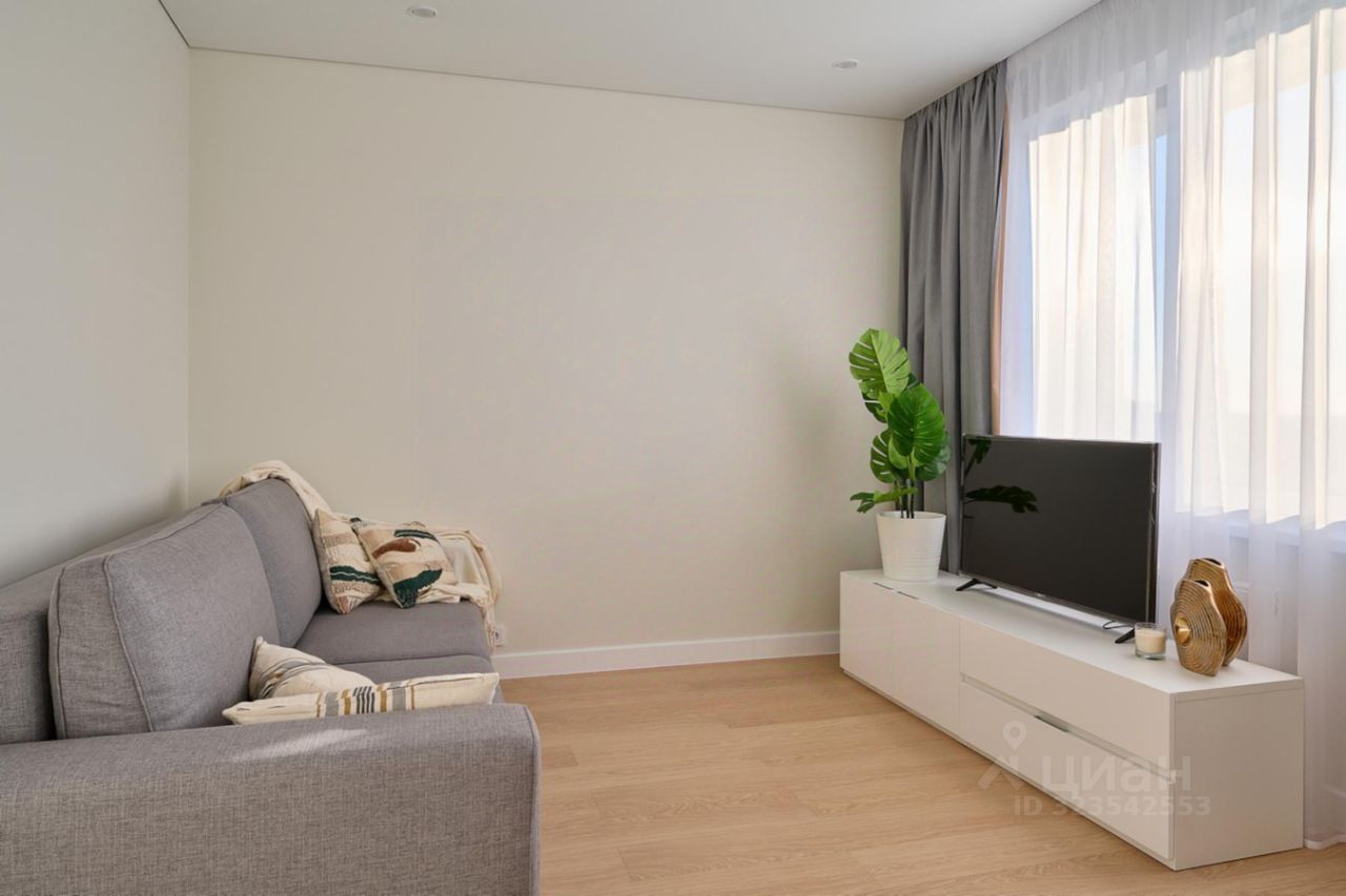 Аренда 2-комн квартиры на вторичном рынке улица Берзарина, 30А