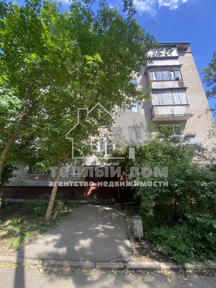Продажа 2-комн квартиры на вторичном рынке г. Королёв, Стадионная, 4