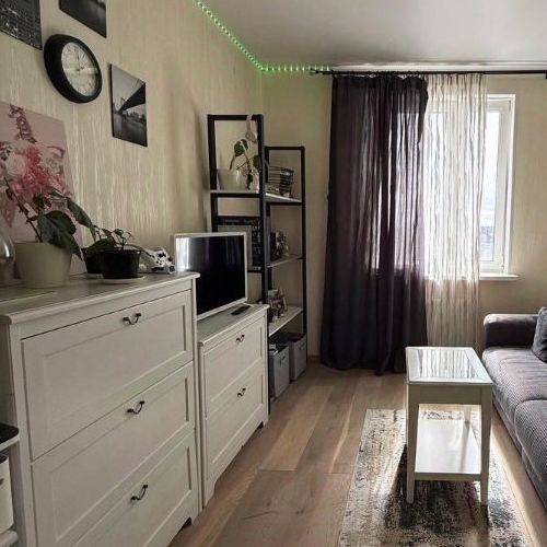 1-комн квартира проспект Королева, 7