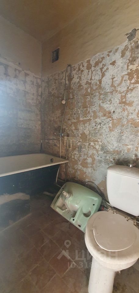 Продажа 1-комн квартиры на вторичном рынке пос. Молодежное, улица Правды, 17