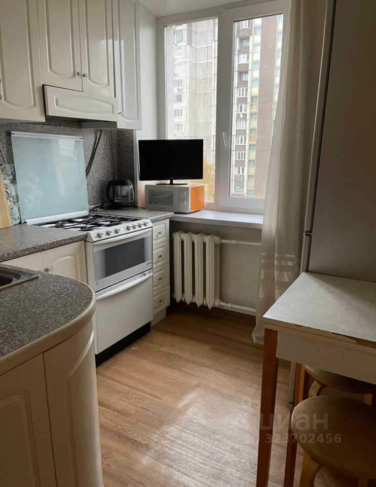 Продажа 2-комн квартиры на вторичном рынке Люсиновская улица, 48-50к10