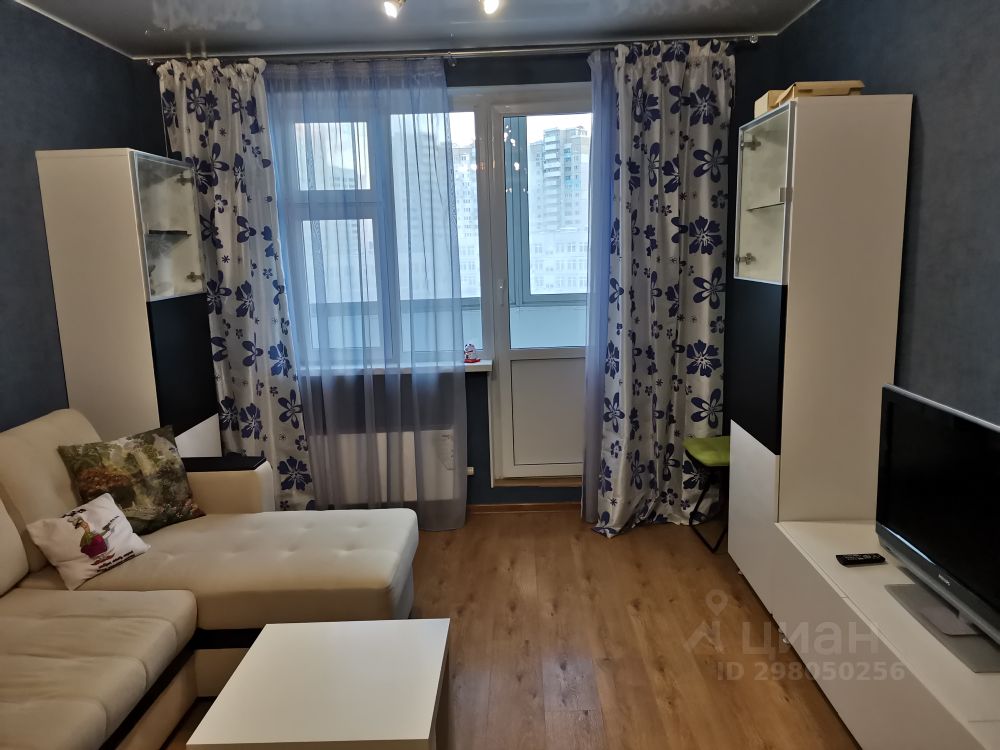 Продажа 2-комн квартиры на вторичном рынке Красногорск, бульвар Ильинский, 2