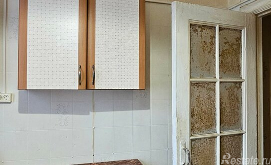 Продажа 3-комн квартиры на вторичном рынке Малоохтинский проспект,  д. 86А к1