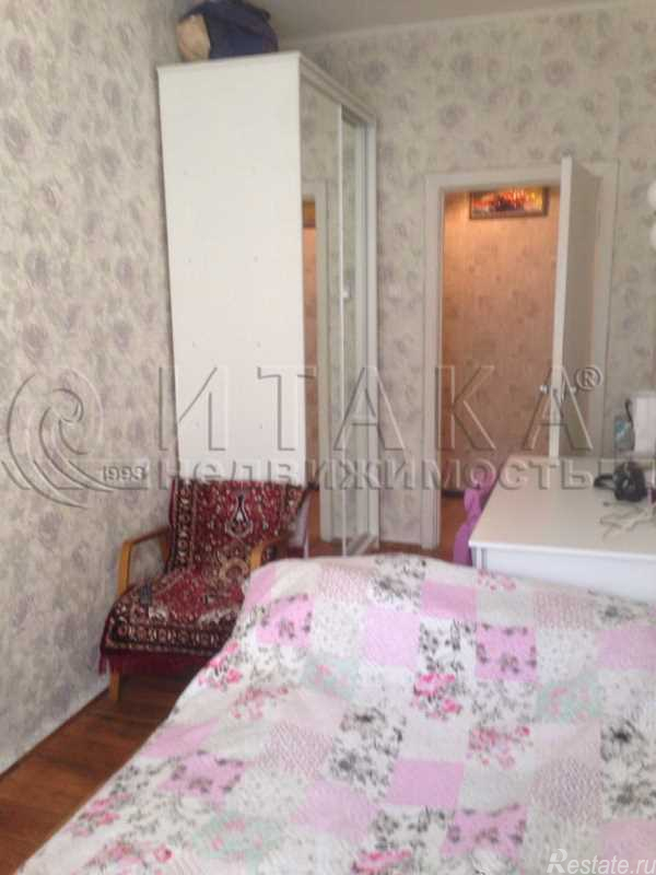 Продажа 4-комн квартиры на вторичном рынке Черняховского,  д. 52