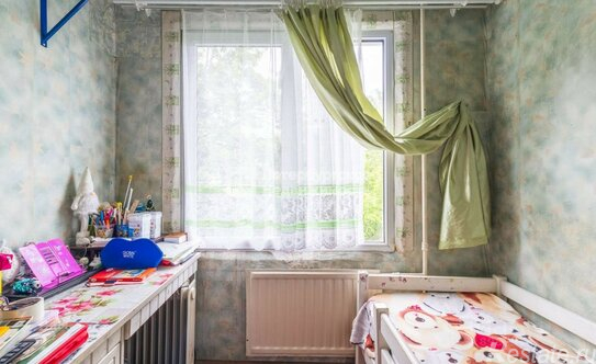 Продажа 3-комн квартиры на вторичном рынке Ветеранов пр-кт,  д. 48