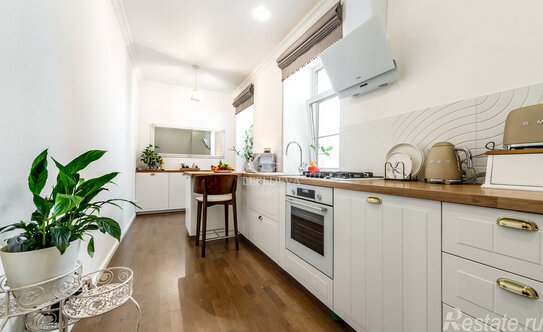 Продажа 2-комн квартиры на вторичном рынке Московский пр-кт,  д. 147