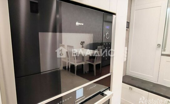 Продажа 3-комн квартиры на вторичном рынке Наримановская улица,  д. 8