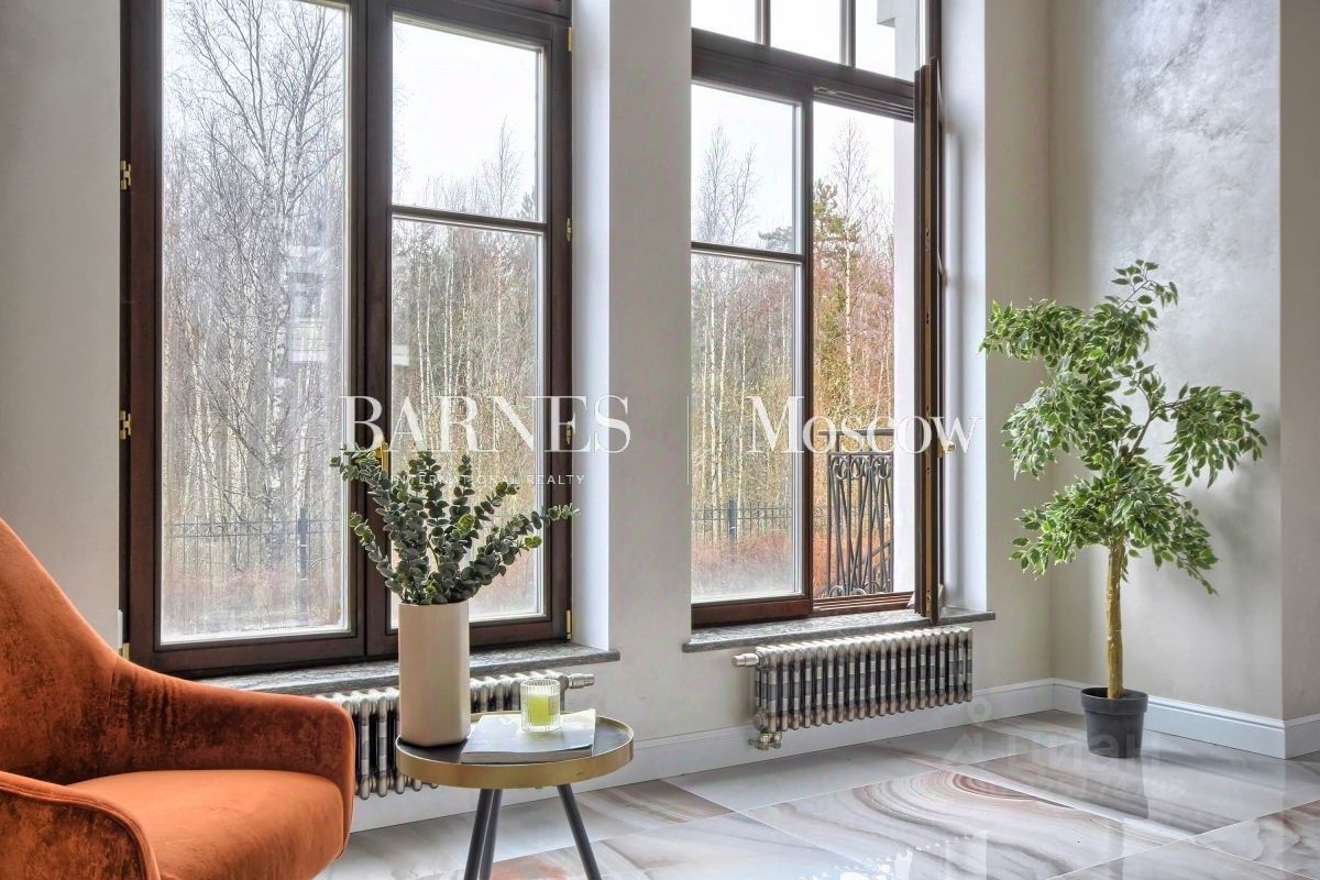 Продажа дома пос. Солнечное, улица Средняя, 8к10
