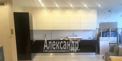 6-комн квартира 1 Никитинская ул. ,  д. 18