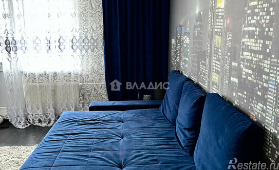 Продажа 1-комн квартиры на вторичном рынке улица Маршала Казакова,  д. 70 к1 с1