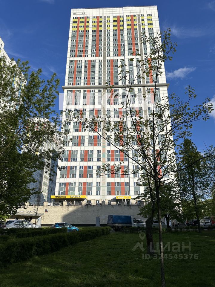 Продажа 2-комн квартиры на вторичном рынке бульвар Маршала Рокоссовского, 6к1