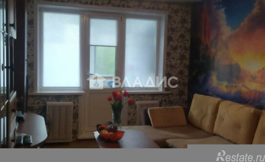 Продажа 2-комн квартиры на вторичном рынке Серпухов, Российская улица,  д. 14