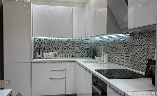 Продажа 1-комн квартиры на вторичном рынке Высоковольтный проезд,  д. 1 к4