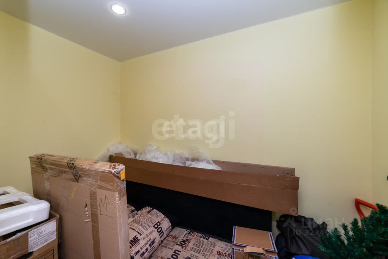 Продажа 2-комн квартиры на вторичном рынке Северный мкр, улица Гагарина, 63