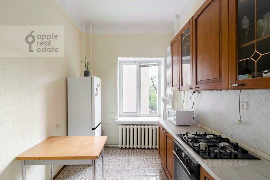 Продажа 3-комн квартиры на вторичном рынке улица Красная Пресня, 9