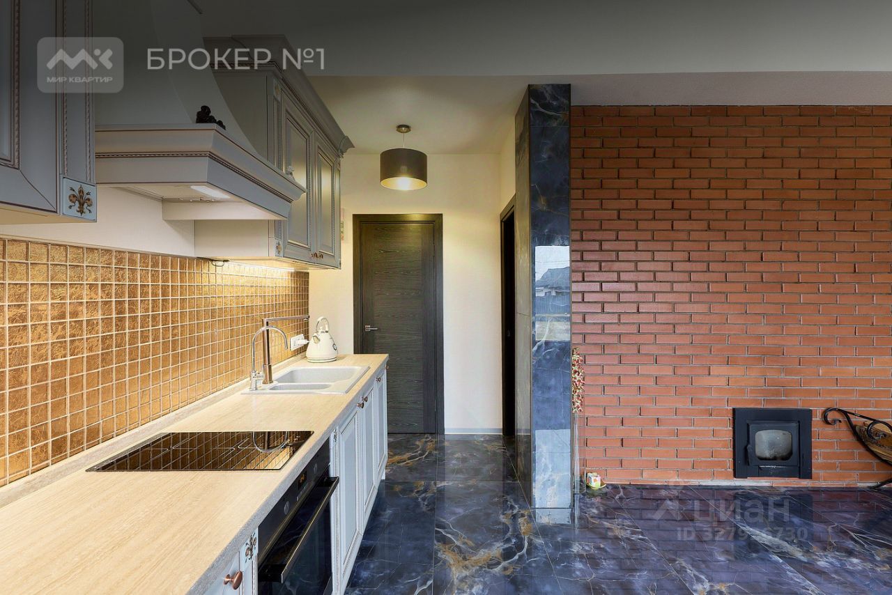 Продажа дома д. Иннолово, улица Новгородская, 25